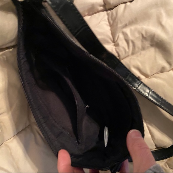 Small bag by Relic.. used x 1 - Picture 3 of 5